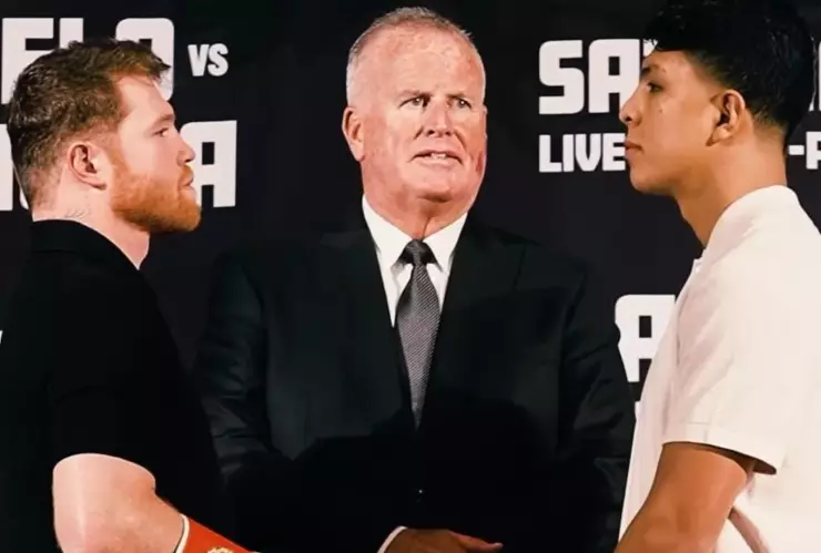  Saúl “Canelo” Álvarez y Jaime Munguía frente a frente en Las Vegas.