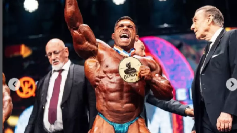 ¿Quién fue el ganador del Mr. Olympia 2025? conoce a Derek Lunsford.