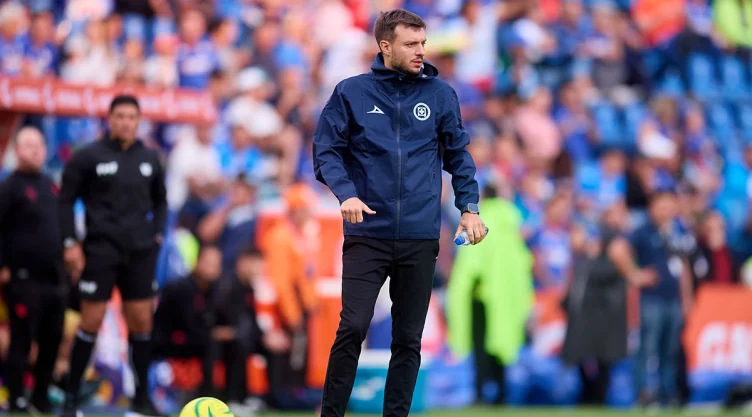 Martín Anselmi, técnico de Cruz Azul