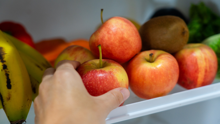 No es el frutero; el lugar ideal para conservar las manzanas por más tiempo