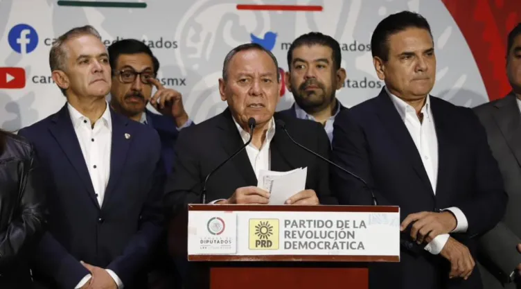 ¿Divorcio? PRD hace pausa con Frente Amplio por México por aspirantes que no pasaron a la siguiente etapa