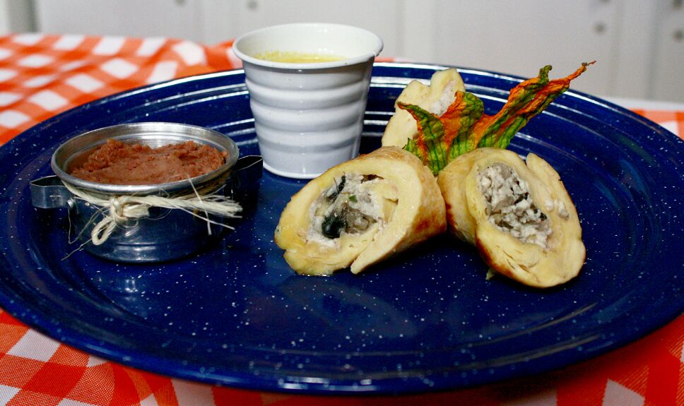 Pollito de huitlacoche