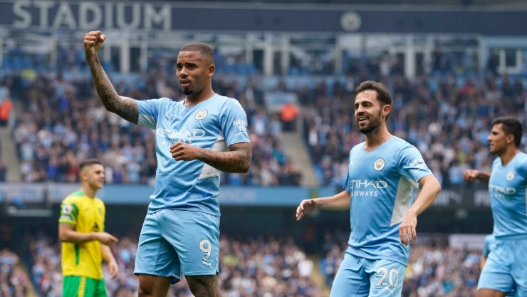 Gabriel Jesús celebra con el Manchester City