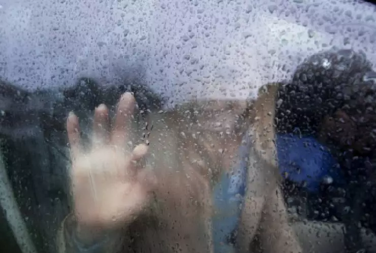 ¿Pueden multarme por tener relaciones sexuales en el automóvil?