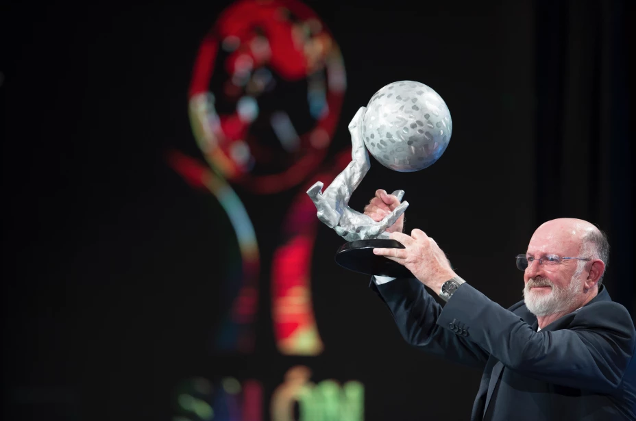 Manuel Lapuente ícono en el Futbol Mexicano