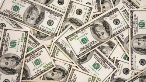 El dólar empieza el mes a la baja.jpg