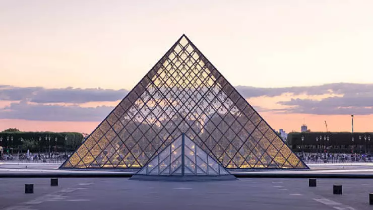 Museo de Louvre