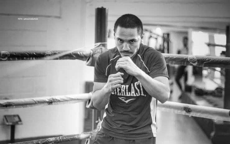 Gallo Estrada renuncia campeonato AMB
