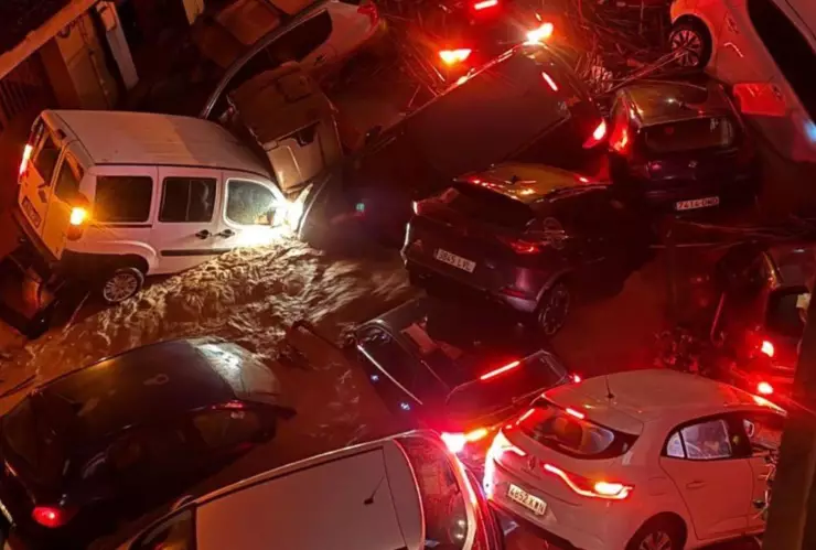 ¿Qué es la DANA que está provocando inundaciones y destrucción en Valencia