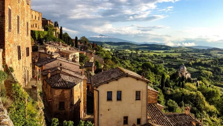 Italia ofrece comprar casas por un euro.jpg