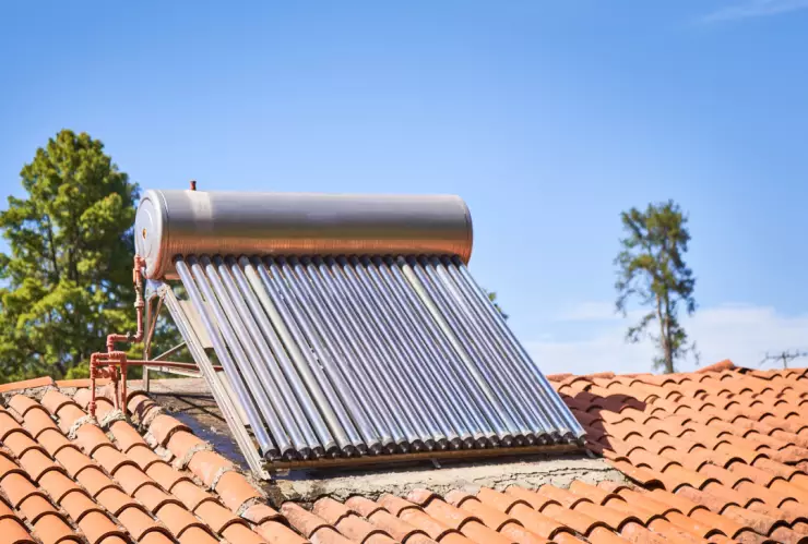 Así puedes obtener un calentador solar gratis patrocinado por el Gobierno