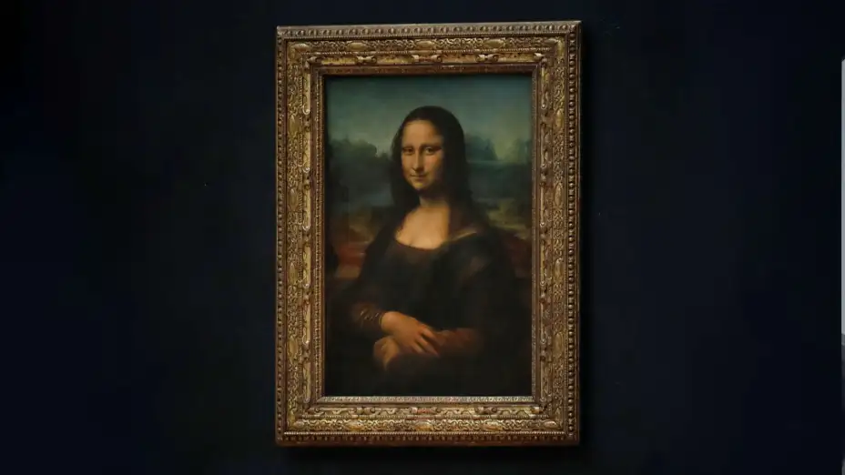 Pintura de la Mona Lisa de Leonardo da Vinci en el museo del Louvre, París.