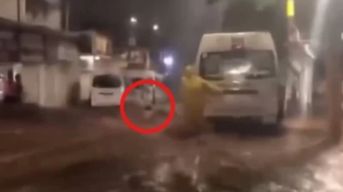 Niña es arrastrada por corriente tras fuertes lluvias en Tuxtla Gutiérrez