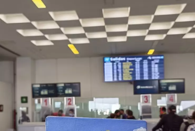 AICM reporta que pantallas y altavoces estarán fuera de servicio en la Terminal 2