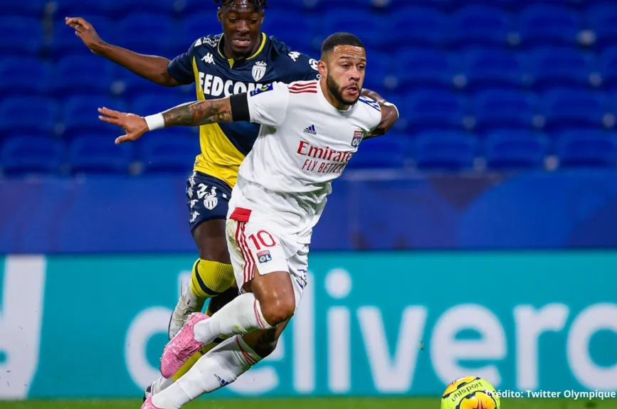 17 Memphis Depay.jpg