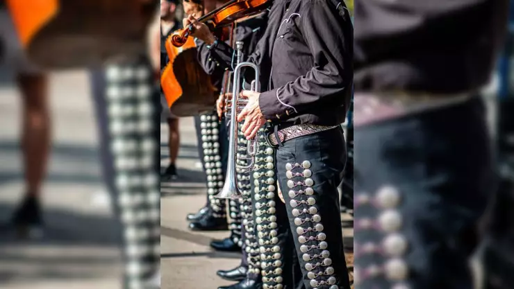 Todo los mariachis de Garibaldi tocaron Cielito Lindo, VIDEO