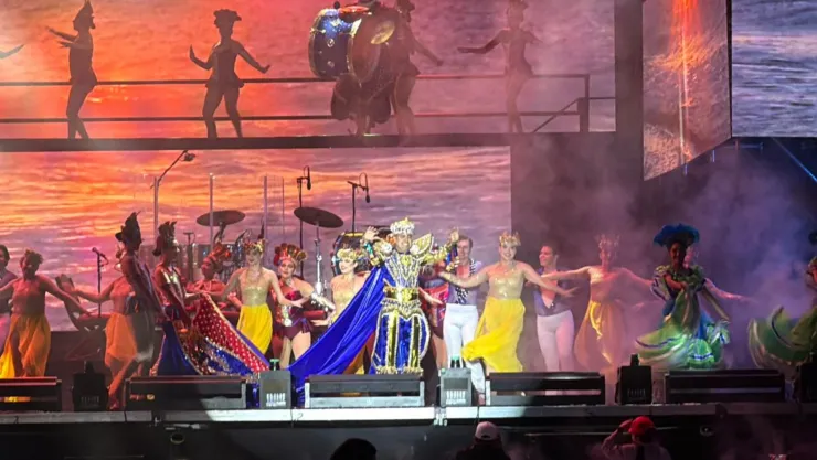 Coronación del Rey de la Alegría en el Carnaval de Mazatlán 2026..jpg