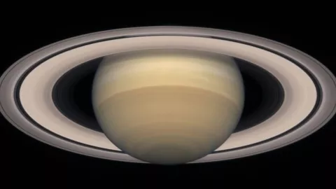Saturno, estaciones, Hubble 2.jpg