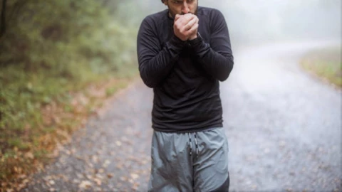 hombre con frío.jpg