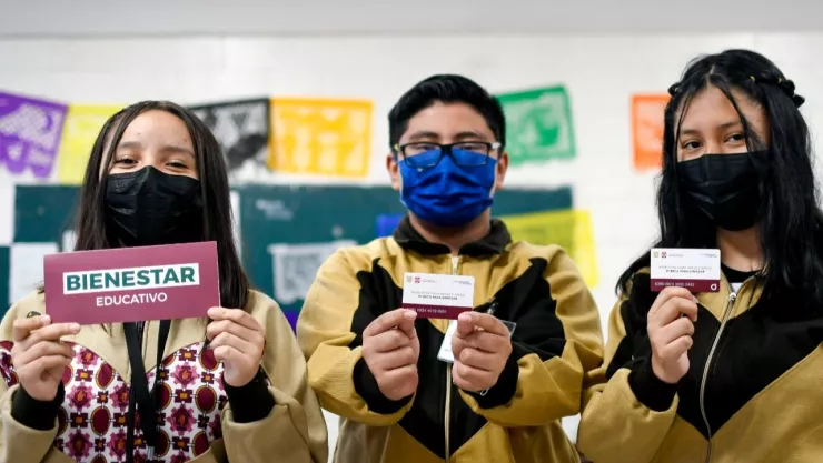 Apoyo de uniformes y útiles escolares 2025: Estos alumnos de secundaria lo seguirán recibiendo
