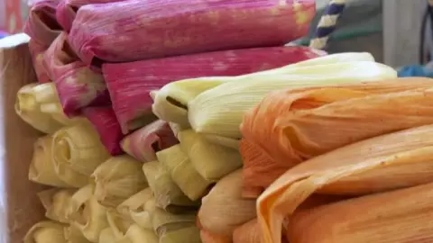 Muere niño de 5 años tras atragantarse comiendo un tamal en Año Nuevo