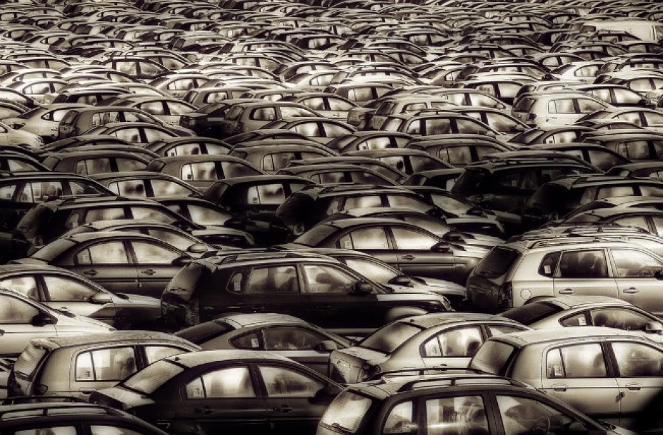 Los diputados aprobaron la compra de 55 carros