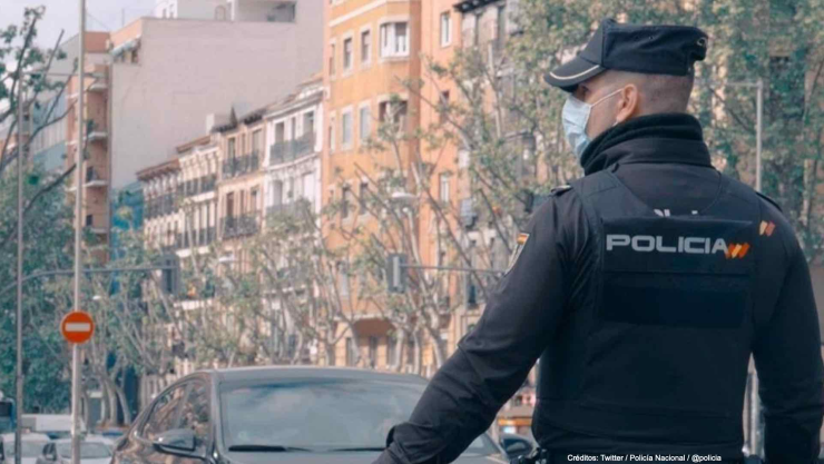 policia paga alimento ratero.jpg
