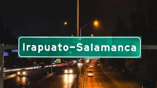 ¡A vuelta de rueda! Así está el tráfico en la carretera Irapuato-Salamanca la noche de hoy 20 de noviembre (1).jpg