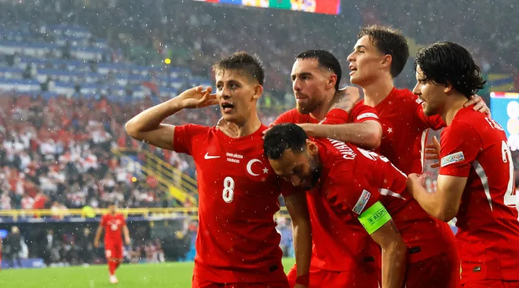 Arda Güler puso en ventaja a Turquía sobre Georgia.jpg
