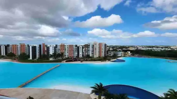 Mujer extranjera fallece al interior de una privada en la supermanzana 320