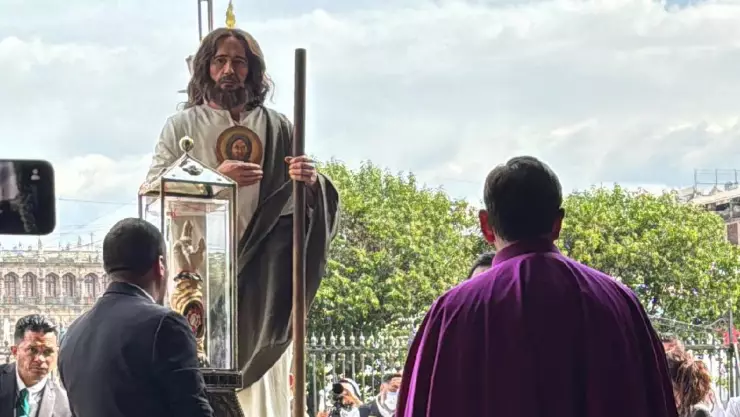Filas kilométricas en la Catedral Metropolitana para ver las reliquias de San Judas Tadeo