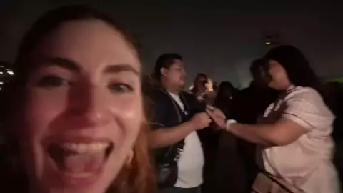VIDEO Nath Campos graba propuesta de matrimonio durante concierto de Morat en Mérida