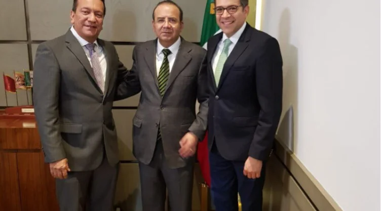 Navarrete Prida y gobernador dialogan sobre seguridad en Colima