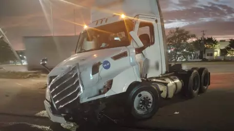 PORTADA fuerte accidente en Periférico de Mérida.jpg