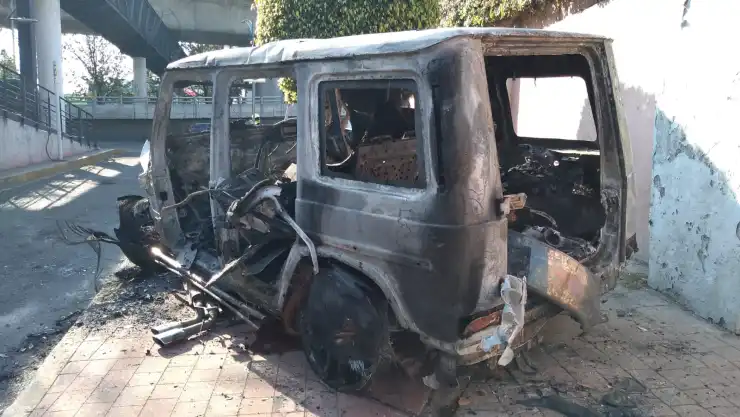 camioneta_incendiada_Reforma.jpg
