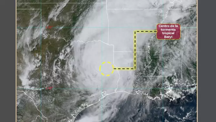 Extreman precauciones en Estados Unidos; la tormenta tropical Beryl tocó tierra.