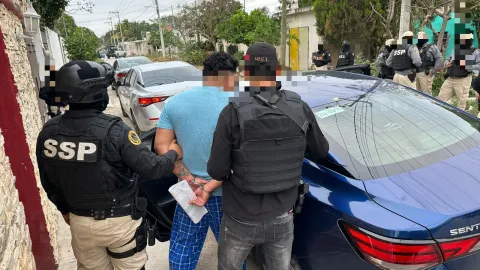 Operativo en Kanasín y Mérida logra decomiso de diversas drogas; hay cuatro personas arrestadas