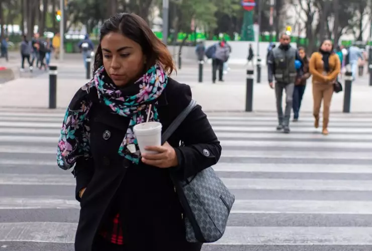 Activan doble alerta por frío en la CDMX