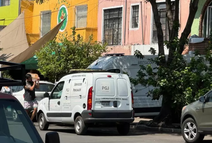 Sicario irrumpe casa en Iztacalco y ejecuta a una familia