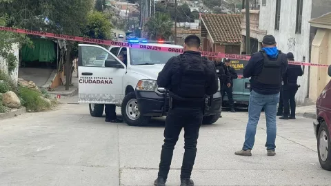 Matan a un hombre al salir de casa en la Anexa Buena Vista en Tijuana