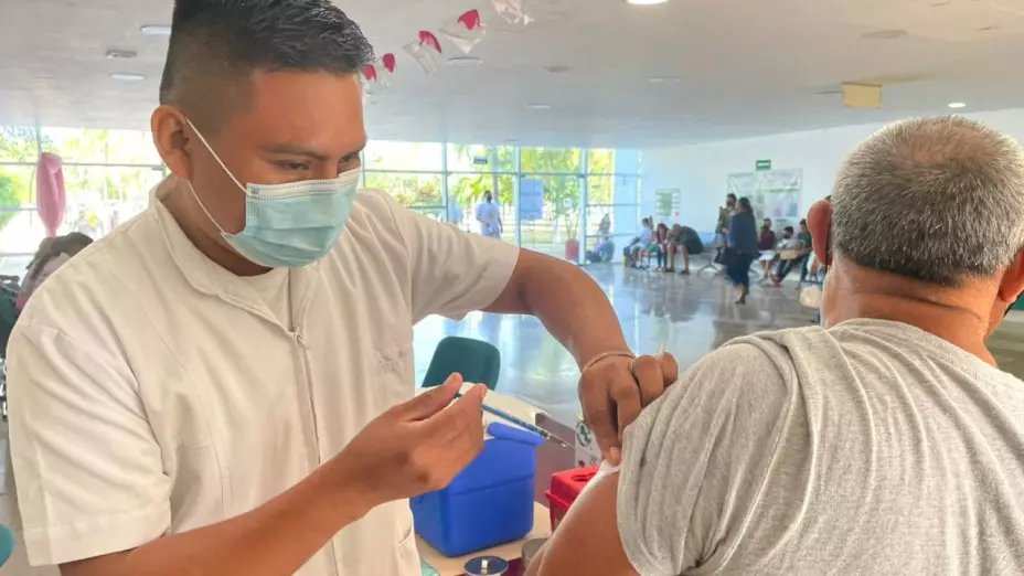 Anuncian nueva jornada de vacunación COVID-19 en Cancún