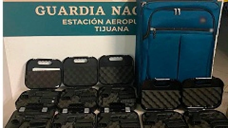 ARMAS-AEROPUERTO-TIJUANA.jpg