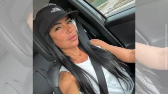 Mariela Sánchez con gorra.jpg