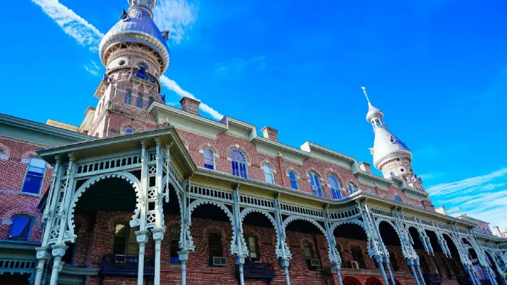 El establecimiento de la Universidad de Tampa en Florida