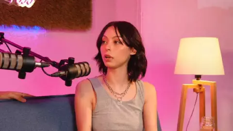 Dhasia Wezka vivió violencia doméstica cuando era niña por parte de su papá.jpg