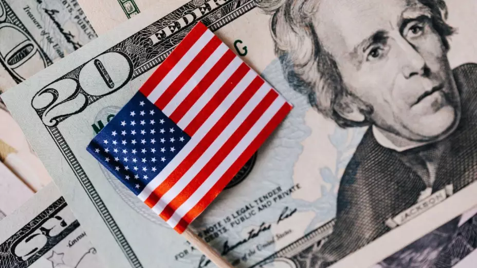 precio-del-dolar-hoy-super-peso-México-recor-8-anos