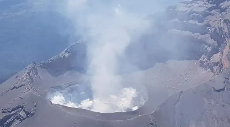 Pese a actividad de Popocatépetl, poblaciones aledañas continúan en calma