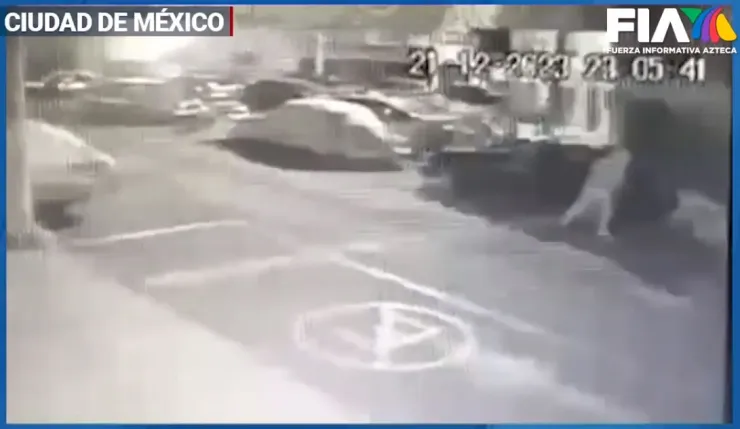 La víctima de presunto abuso policiaco en Portales también recibió agresiones en su auto