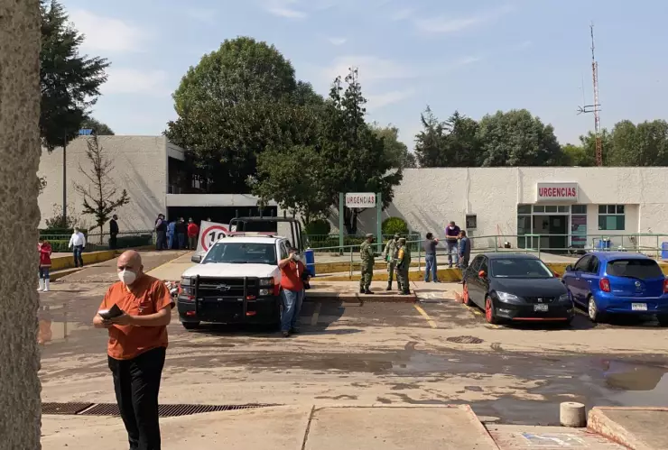 Trasladan a pacientes del Hospital General de Atizapán por afectaciones