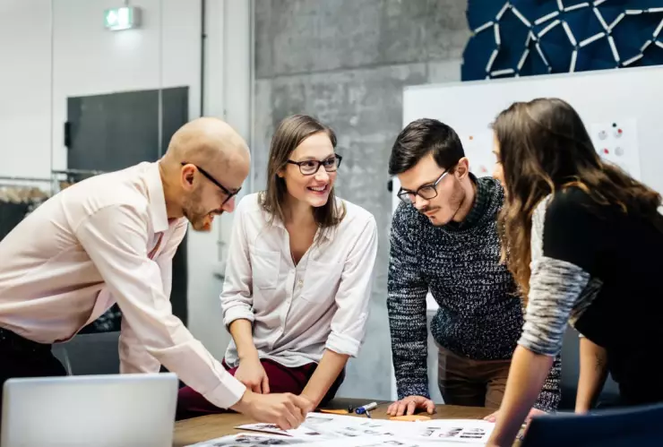 Vacante empleo consulado 45 mil mensuales